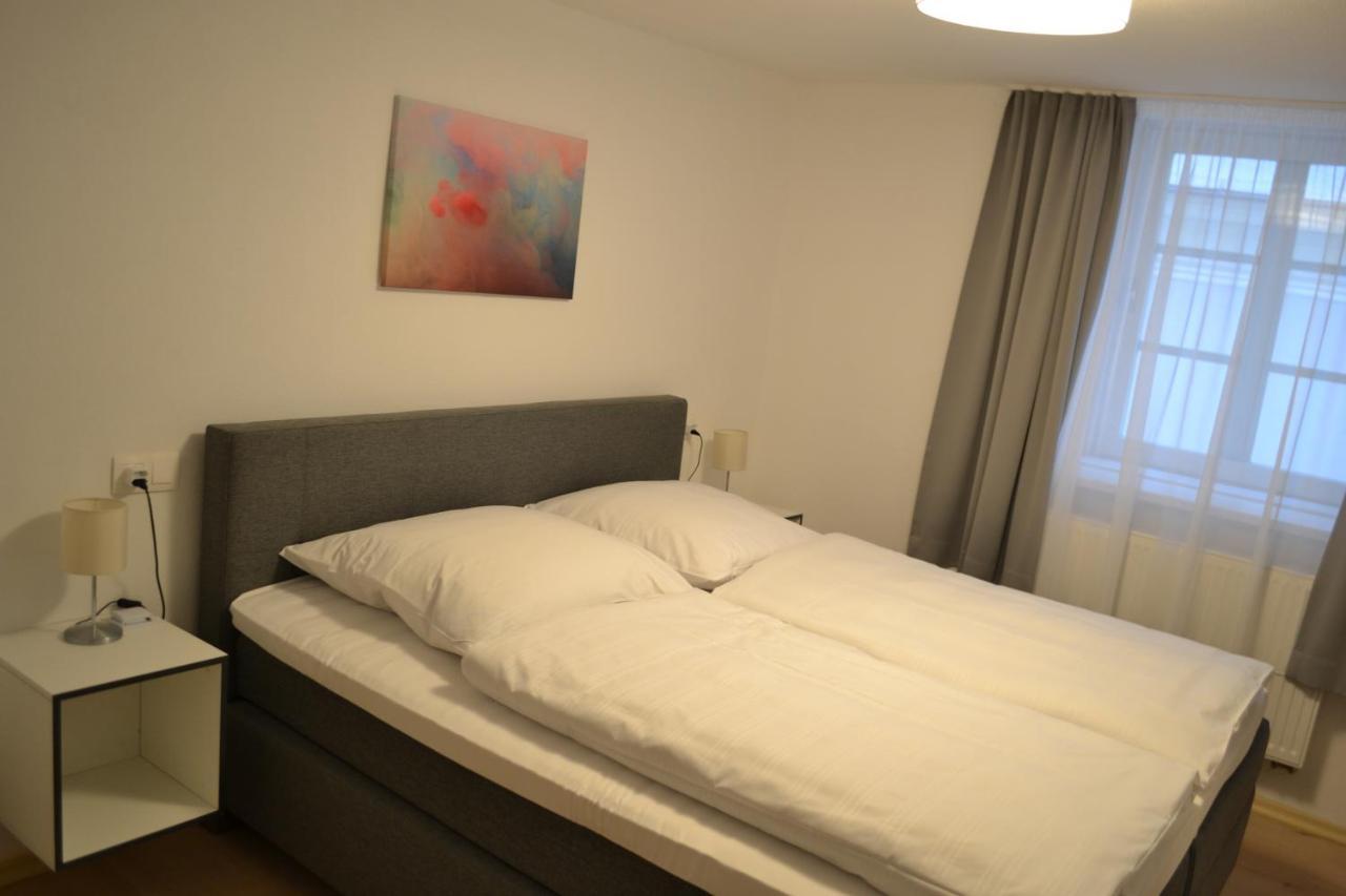 Platia - Rooms Günzburg Екстериор снимка