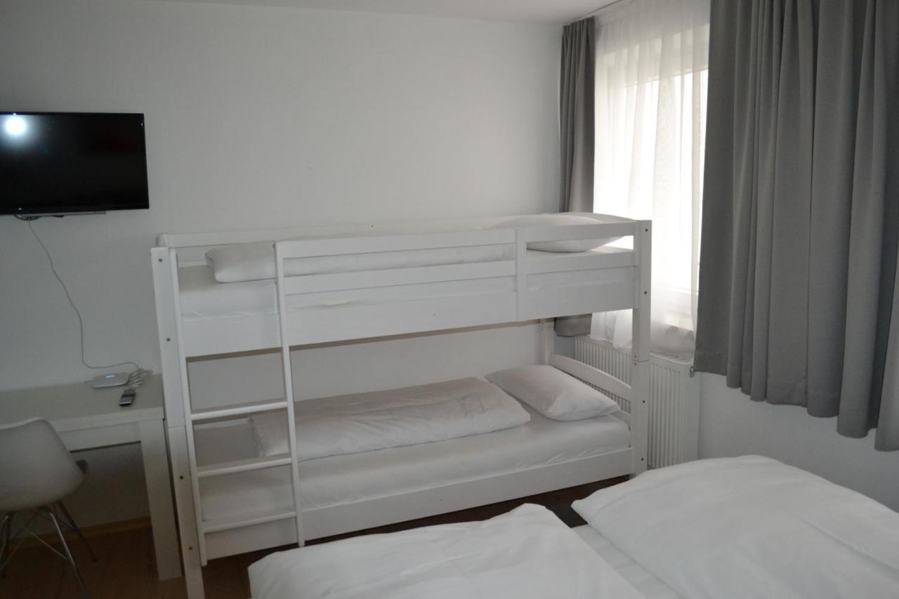 Platia - Rooms Günzburg Екстериор снимка