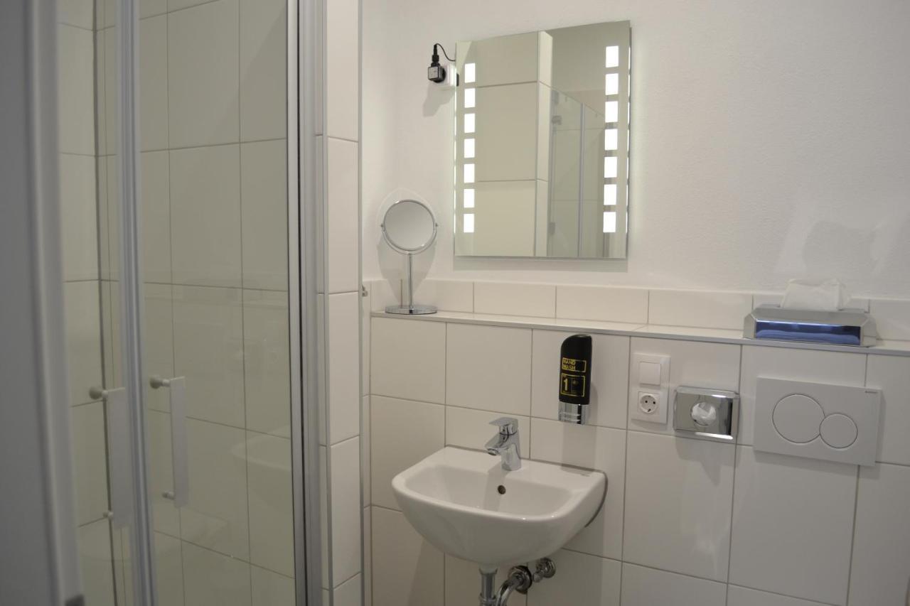 Platia - Rooms Günzburg Екстериор снимка